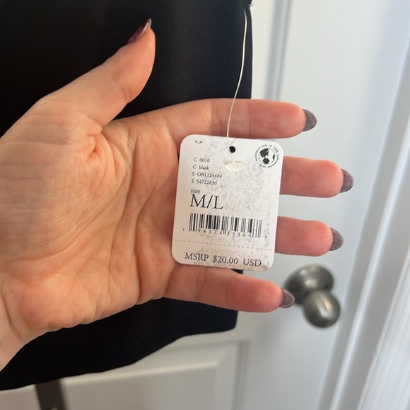 NEW Free People Intimately Free Scoop Neck Crop NWT - Picture 3 of 4